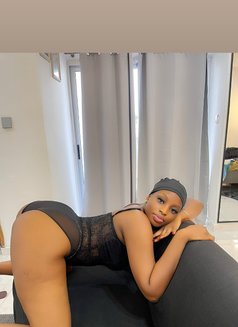 Bella - escort in Abidjan Photo 1 of 2
