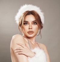 Bella Good Top Big Ass - Transsexual escort in Abu Dhabi