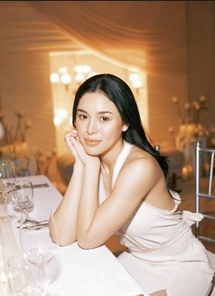 Bella Hadid - escort in Singapore Photo 2 of 2