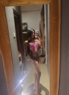 Bella Hot sexy - Transsexual companion in Bali Photo 8 of 9
