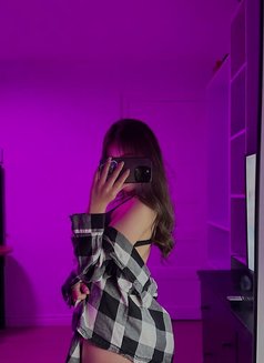 Bella (Humphrey) osan - escort in Pyeongtaek Photo 8 of 10