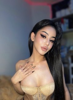 Bella In Abuhail - Transsexual escort in Dubai Photo 4 of 7