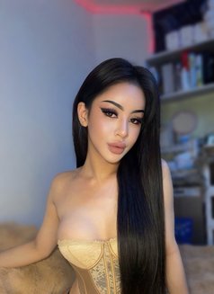 Bella In Abuhail - Transsexual escort in Dubai Photo 5 of 7