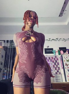 Bella in Mabela - escort in Muscat Photo 1 of 3