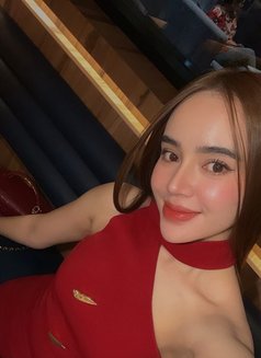 Bella Indah - puta in Jakarta Photo 1 of 9