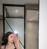 Bella Indah - puta in Jakarta Photo 4 of 9