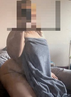 Bella - escort in Bangalore Photo 1 of 2