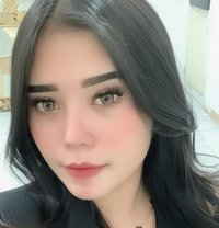 Bella - escort in Bali