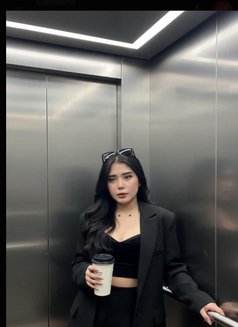 Bella - escort in Bali Photo 3 of 8