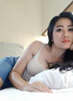 Bella - escort in Bali Photo 1 of 4