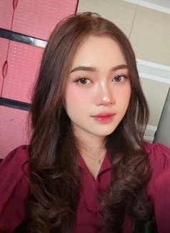 Bella - escort in Jakarta Photo 4 of 5