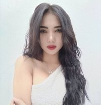 Bella - puta in Jakarta
