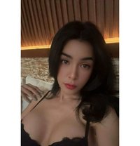Bella - Transsexual escort in Bali