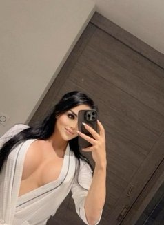 ‏عمة قوية عنيفة زب كبير 🦶🏻 VVIPpoppers - Acompañantes transexual in İstanbul Photo 5 of 14