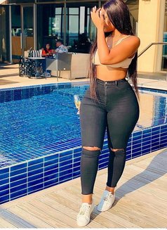 Bella - escort in Guangzhou Photo 1 of 1