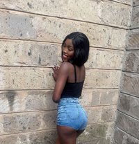 Bella - puta in Nairobi