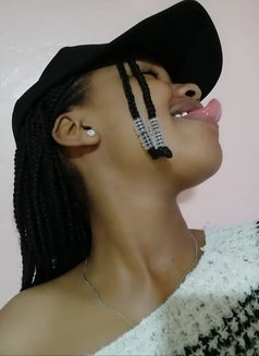 Bella - puta in Nairobi Photo 1 of 1