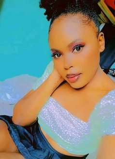 Bella - escort in Nairobi Photo 2 of 9