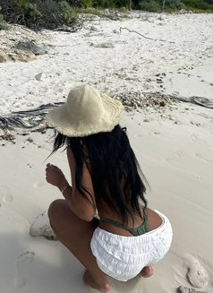 Bella - puta in Pattaya Photo 7 of 9