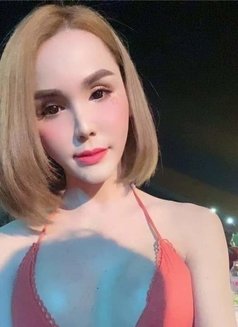 Bella Ladyboy Thailand - Transsexual escort in Bangkok Photo 8 of 10