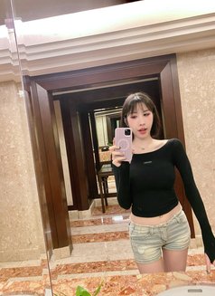 Bella - dominatrix in Taipei Photo 4 of 5