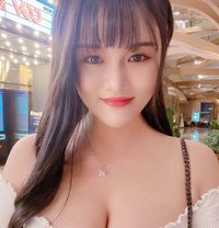 Bella - escort in Riyadh Photo 1 of 6