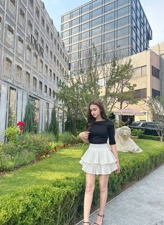 Bella - escort in Seoul Photo 9 of 11