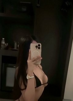 Bella Marie Garcia - Transsexual escort in Manila Photo 5 of 6