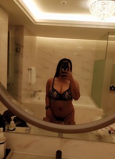 Bella Massage Big Boobs - puta in Jakarta Photo 2 of 3