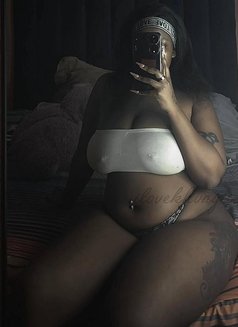 Bella Massage in Oman - escort in Muscat Photo 2 of 2