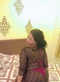 BELLA NEW ARRIVAL FOR HORNY FUCK - puta in Mysore Photo 4 of 6
