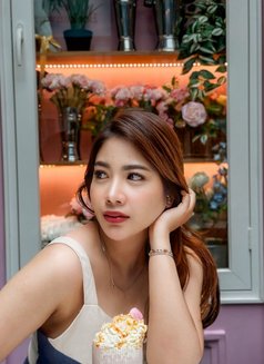 Bella NEW COMER! - escort in Singapore Photo 3 of 5