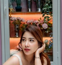 Bella NEW COMER! - puta in Singapore Photo 3 of 5