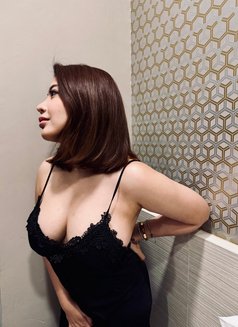 BELLA NEW COMER NATURAL BIG TITS - escort in Singapore Photo 8 of 19