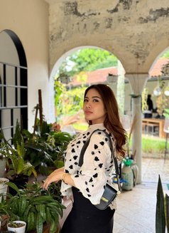 BELLA NEW COMER NATURAL BIG TITS - escort in Singapore Photo 14 of 19