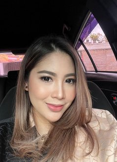 BELLA NEW COMER NATURAL BIG TITS - escort in Singapore Photo 15 of 19