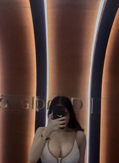 BELLA NEW COMER NATURAL BIG TITS - escort in Singapore Photo 16 of 19