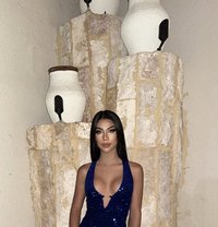 Bella big dick - Transsexual escort in Riyadh Photo 9 of 13