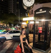 Bella - puta in Bangkok