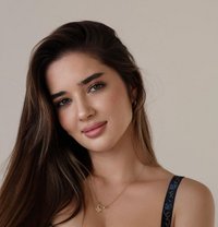 Bella - puta in Dubai