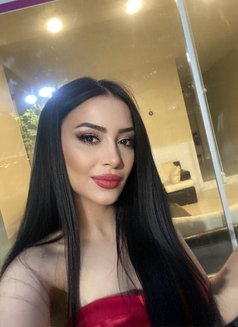 Bella - escort in Jeddah Photo 4 of 4