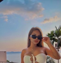 Bella’s - escort in Bangkok