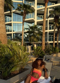 Bella business Bay - puta in Dubai Photo 7 of 14