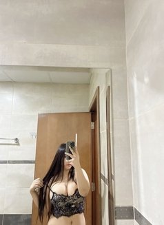 Bella Sex - puta in Riyadh Photo 3 of 7