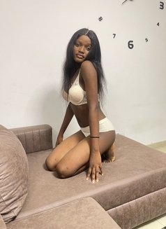 Bella - escort in Abidjan Photo 2 of 5