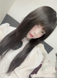 Bella - escort in Doha Photo 1 of 4