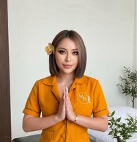 Bella Sohot Comeplete with massage table - escort in Riyadh Photo 6 of 7
