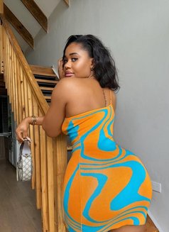 Bella - puta in Indore Photo 3 of 3