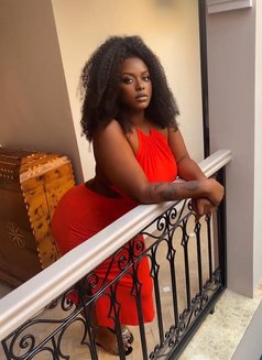 Bella - escort in New Delhi Photo 5 of 5