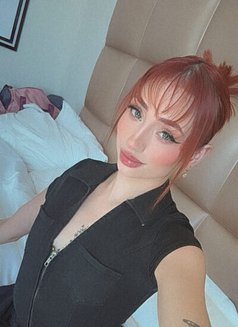 Bella - puta in Khobar Photo 5 of 9